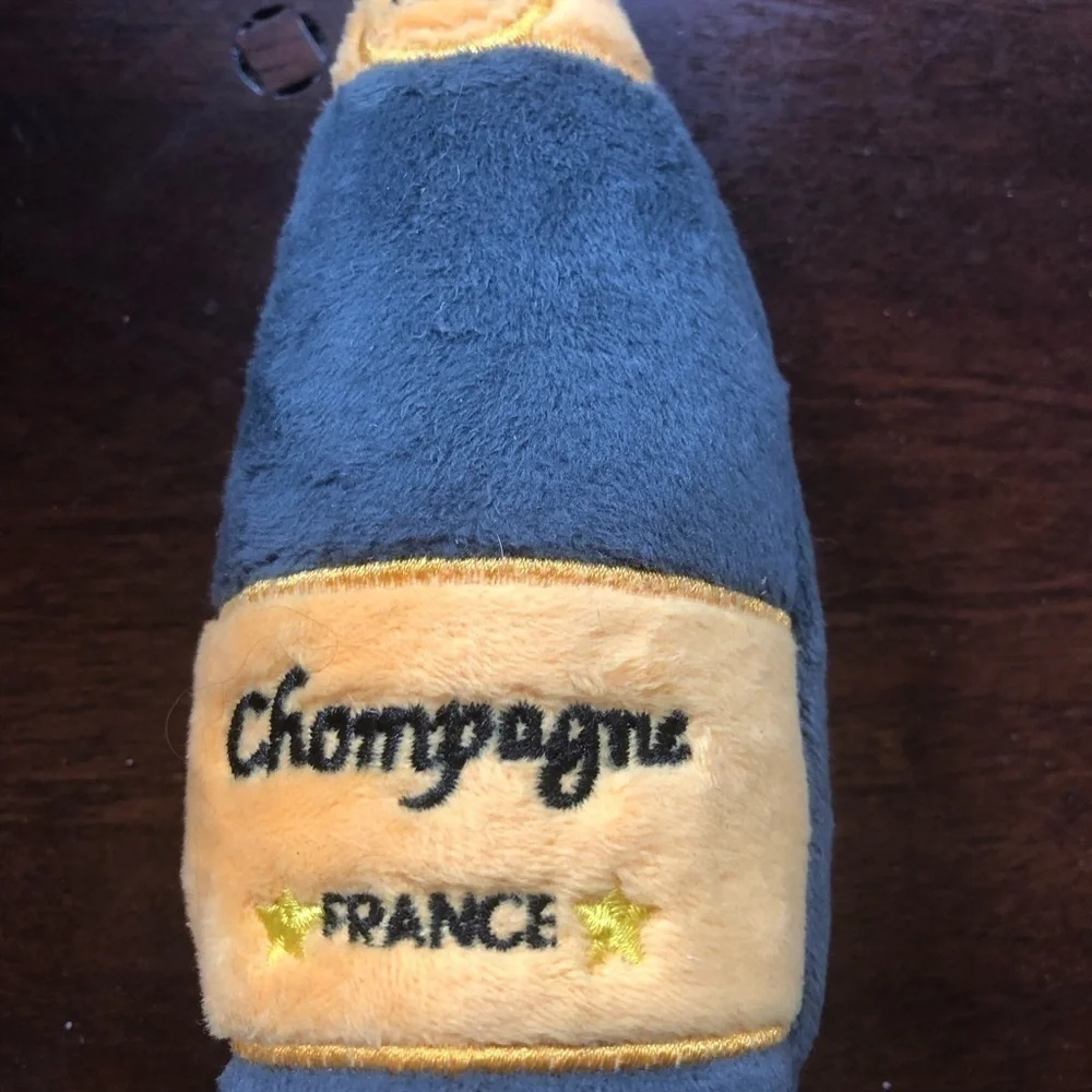 𝅺champagne Bottle Squeezie Toy for Dogs